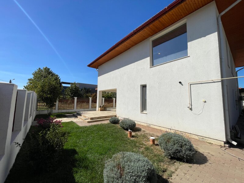 Comuna Berceni - 3 min Lidl Vila individuala 6 camere